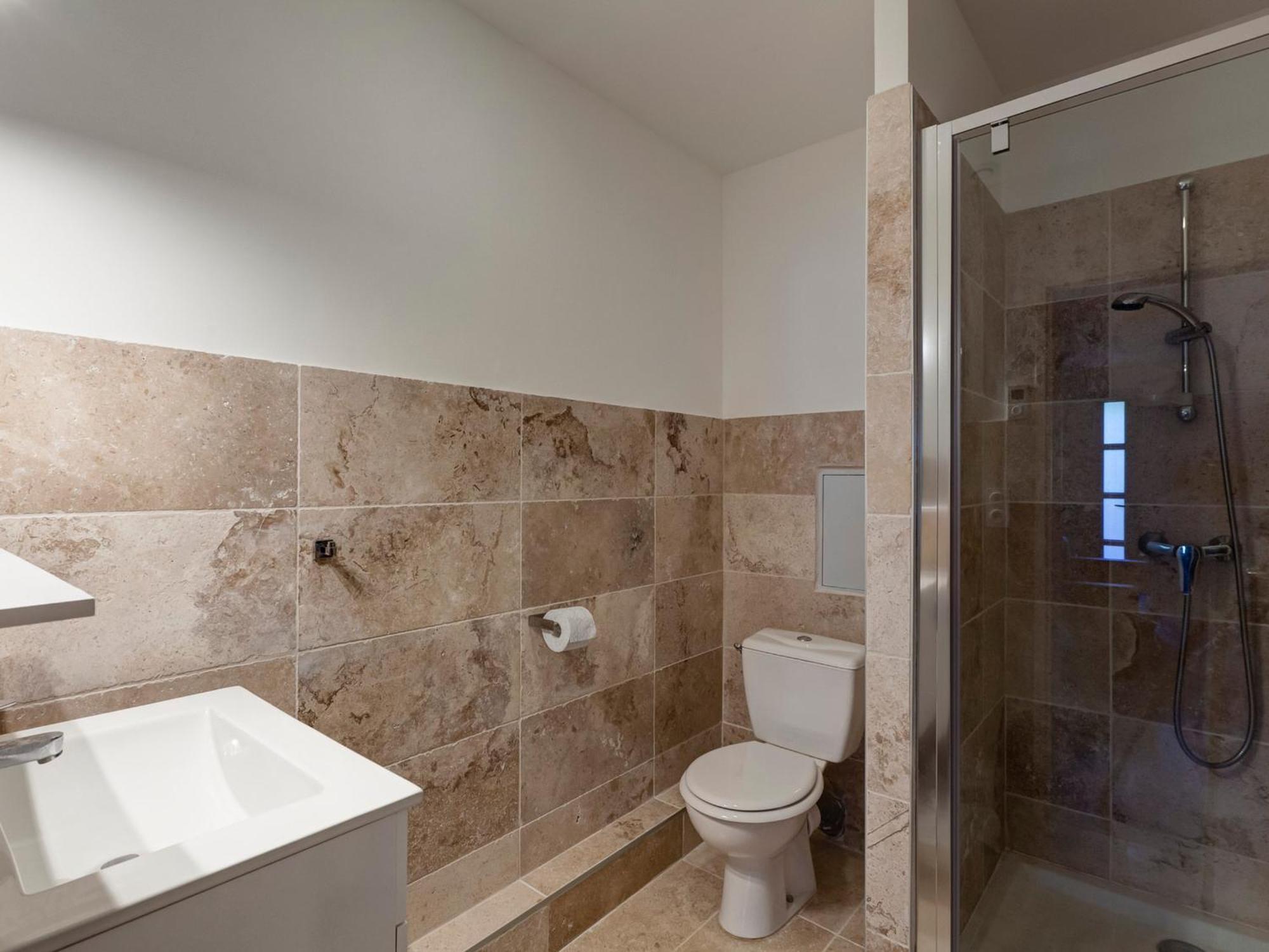 Appartement Neuf 2* Au Centre De Brides Avec Terrasse, Proche Telecabines Et Commerces - Fr-1-512-41 外观 照片
